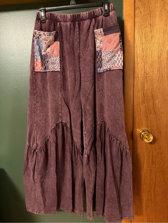J.Her Pants - Boho Patch-Pocket wide leg in Plum